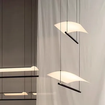 Lamina Obesek Lučka Skandinavskih restavracija Kapni Bobrovec lampshade minimalističen oblikovalec lučka urad dolgo pisarniške mize svetlobe